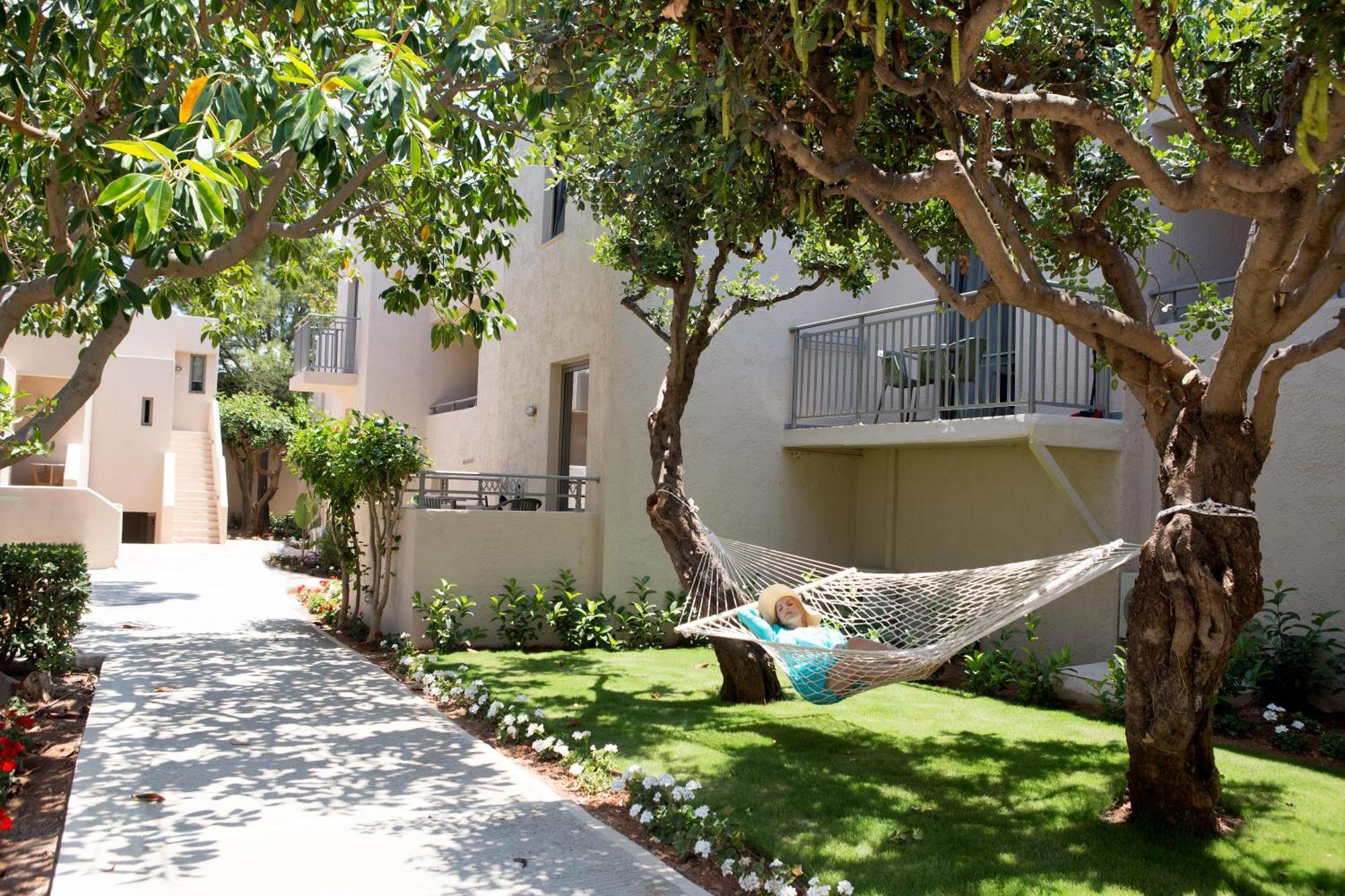 Sundance Apartments & Suites Hersonissos  Exterior photo